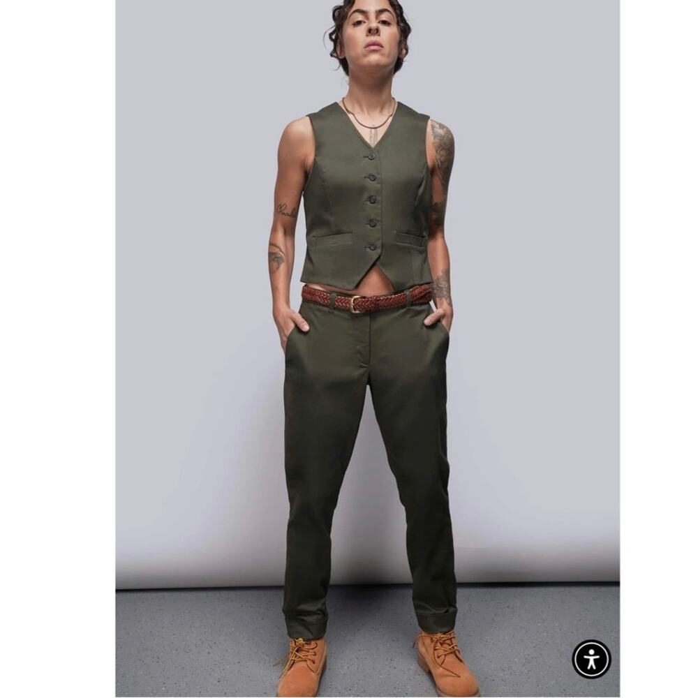 WILDFANG The Essential Trouser Olive Green Size 4 Tall NWOT